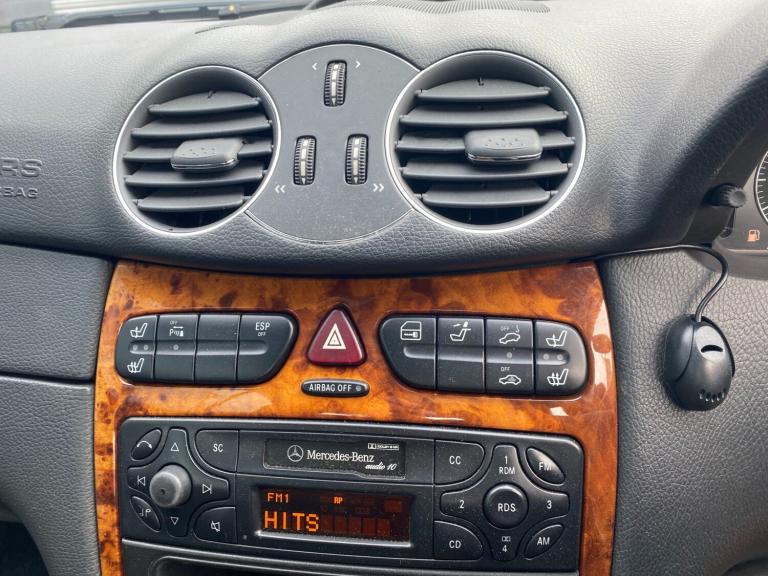 2003 Mercedes-Benz CLK 240 Avantgarde 2dr [2.6] Auto COUPE Petrol Automatic