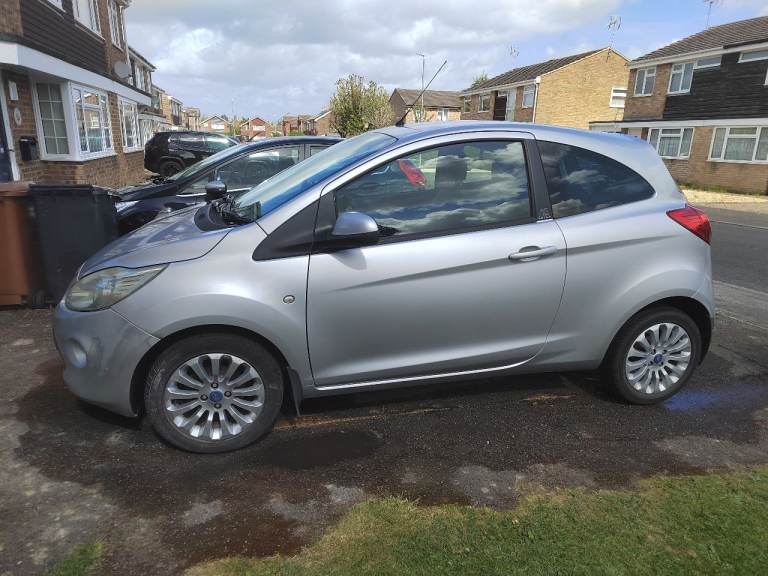 Ford, KA, Hatchback, 2009, Manual, 1242 (cc), 3 doors