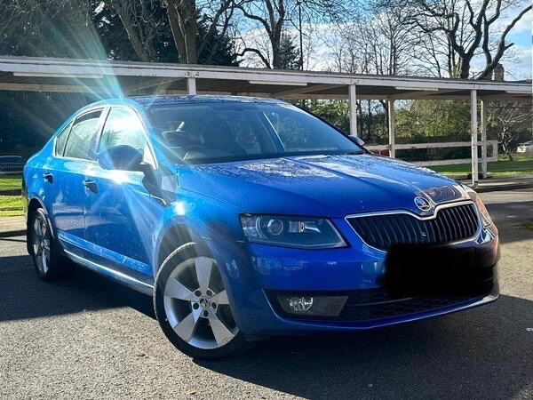 Glasgow private taxi vehicle rental