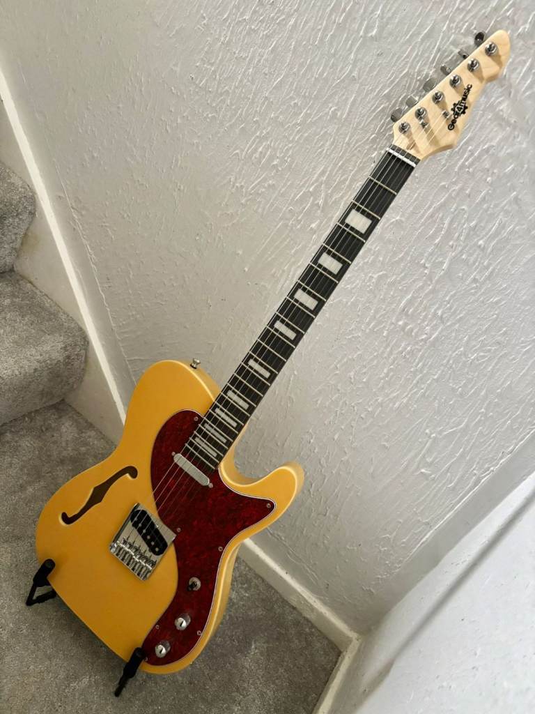Like NEW - G4M Semi Hollow Thinline Telecaster Electric Guitar - Low  Playing Action 🎸