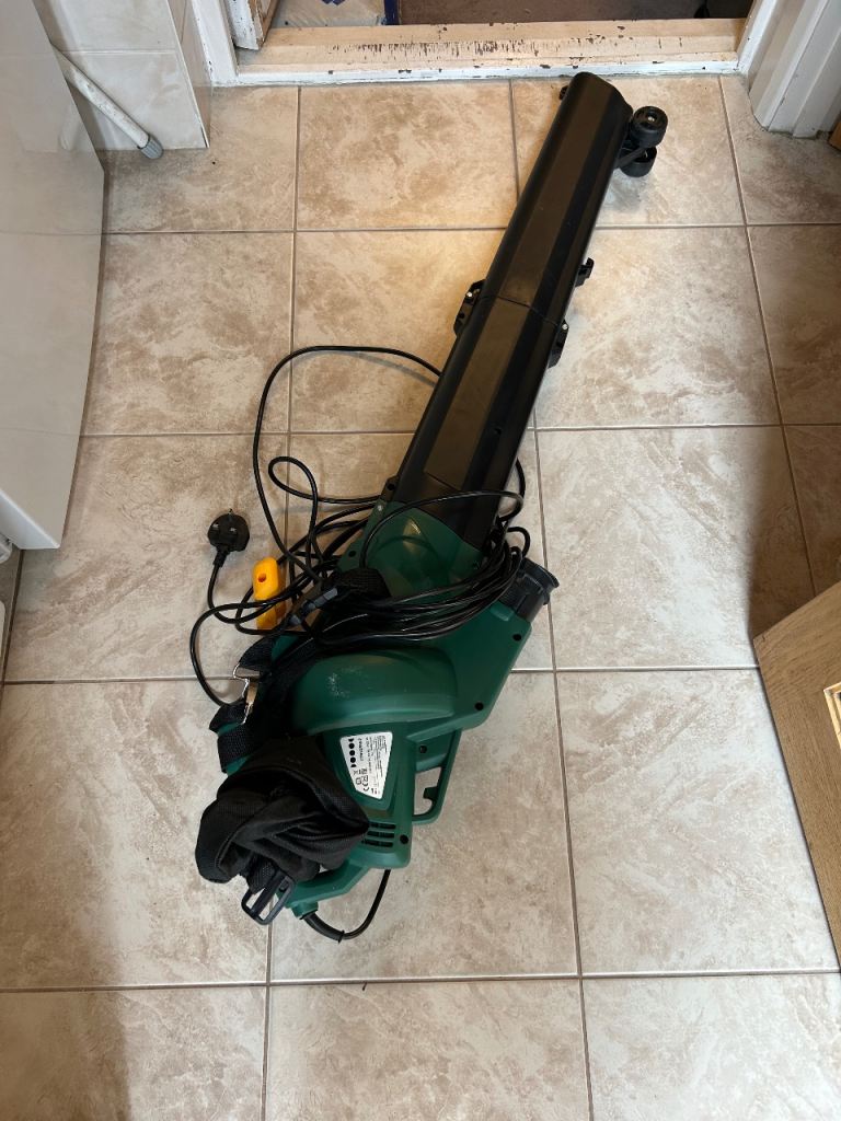 Garden blower / vac 