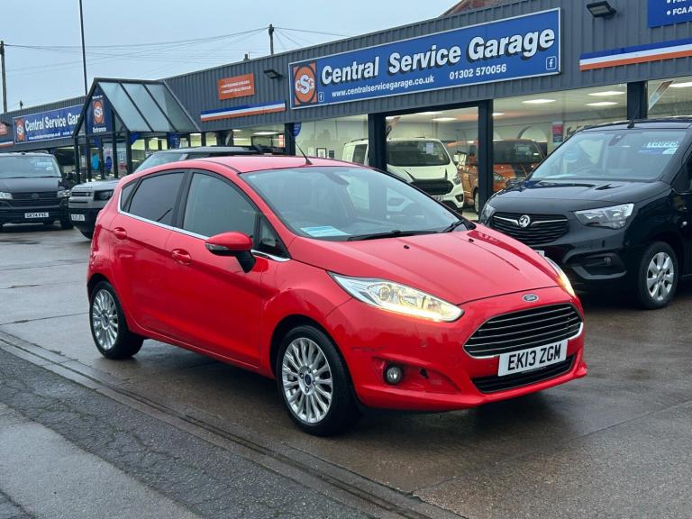 2013 Ford Fiesta 1.0 EcoBoost 125 Titanium 5dr HATCHBACK PETROL Manual