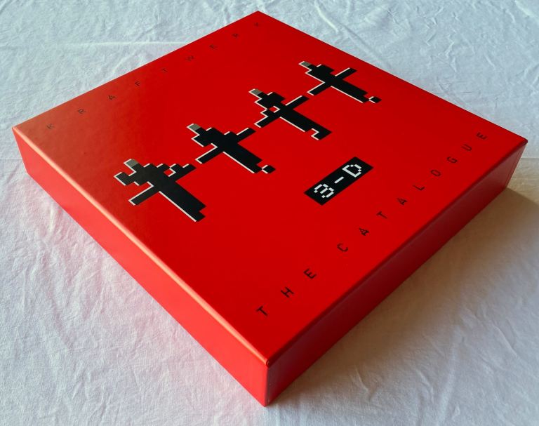 KRAFTWERK - THE CATALOGUE 3D 4 BLURAY + ART BOOK