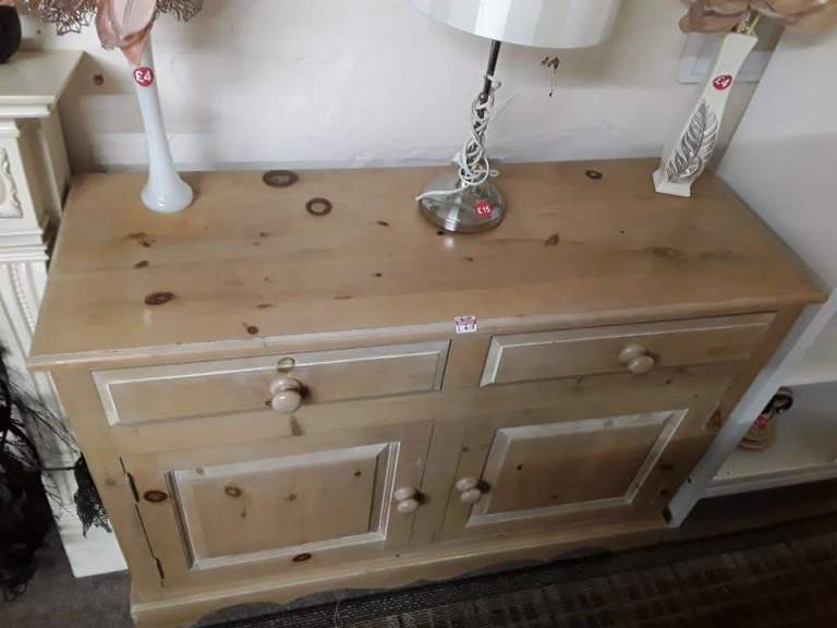4ft solid pine sideboard Copley Mill Low Cost Moves 2nd Hand Furniture STALYBRIDGE SK15 3DN