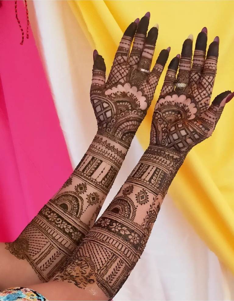 Henna Mehndi Artist