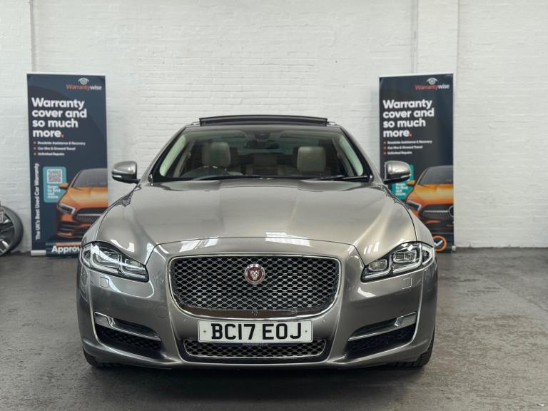 2017 Jaguar XJ 3.0d V6 Portfolio Auto Euro 6 (s/s) 4dr SALOON Diesel Automatic