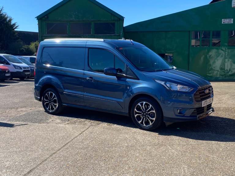 FORD TRANSIT CONNECT 1.5 Transit Connect Sport Van 200 L1 1.5L EcoBlue 120PS FWD