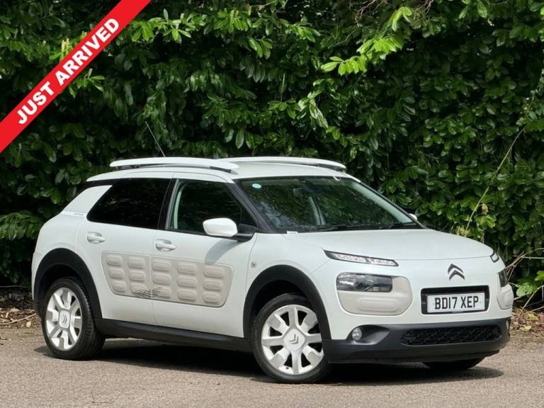 2017 Citroen C4 Cactus 1.6 BlueHDi W Hatchback 5dr Diesel Manual Euro 6 (100 ps) Hatchback Diesel...