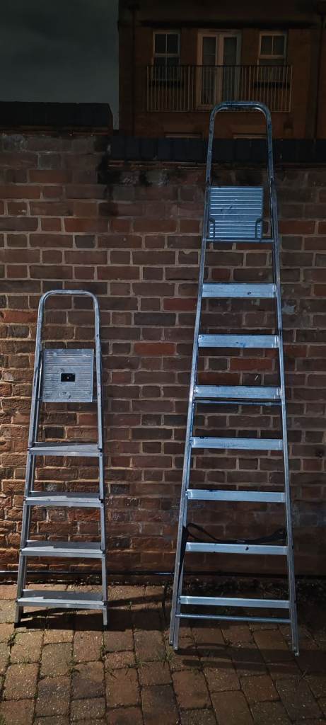 image for Set of 2x Metal Step Ladders