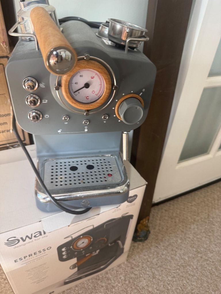 Swan Nordic Espresso Coffee Machine - Slate Grey new with box £60 