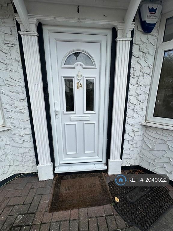 5 bedroom house in Belmont Avenue, Upminster, RM14 (5 bed) (#2040022)