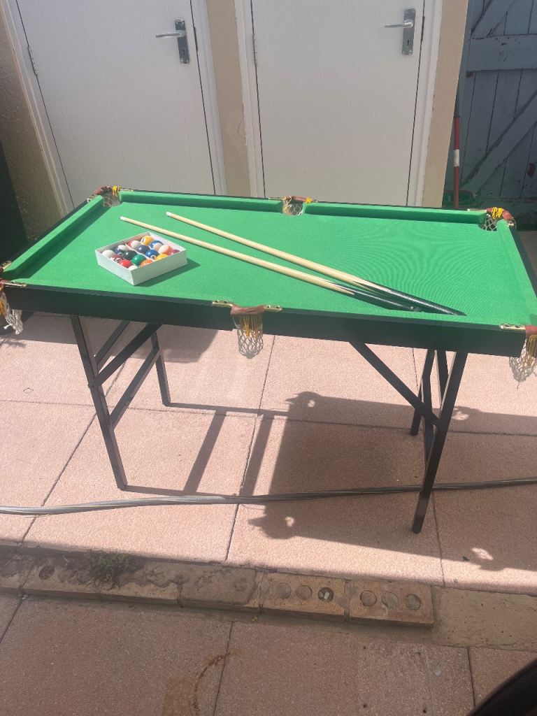 4ft snooker table 