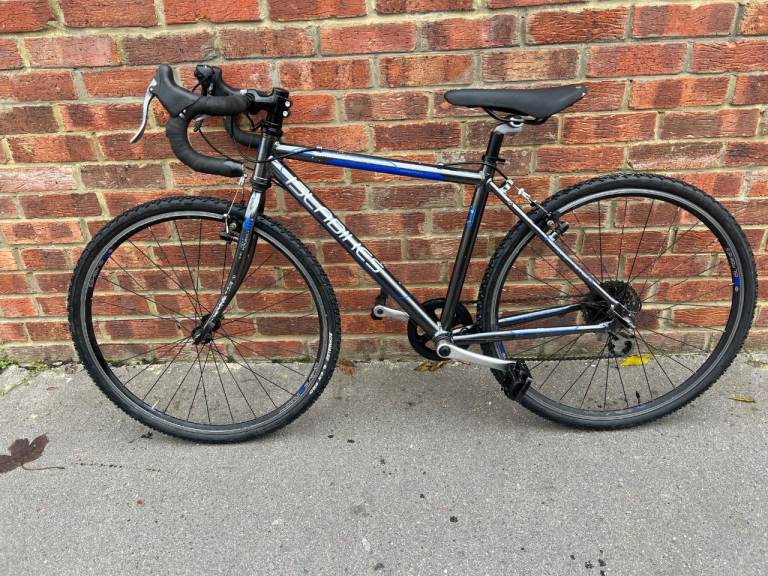 Islabikes Luath 26 road bike city bicycle light frame aluminium 26inch wheels