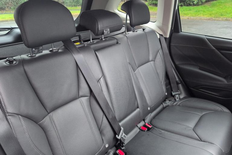  Subaru Forester 2.0 I E Boxer Xe Premium Suv 5dr Petrol Hybrid Lineartronic