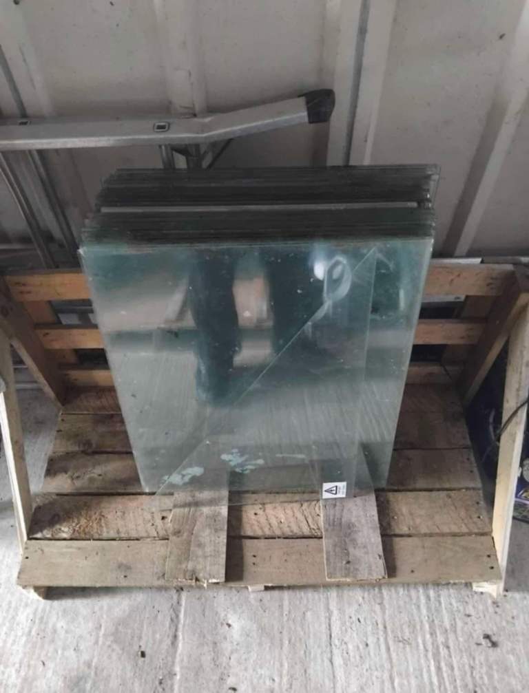 Greenhouse glass 
