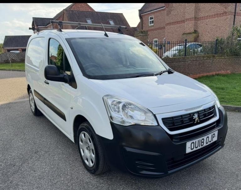 2018 PEUGEOT PARTNER 1.6 HDi PROFESSIONAL L1 FULL MOT GREAT S/HIST LOVELY VAN! 