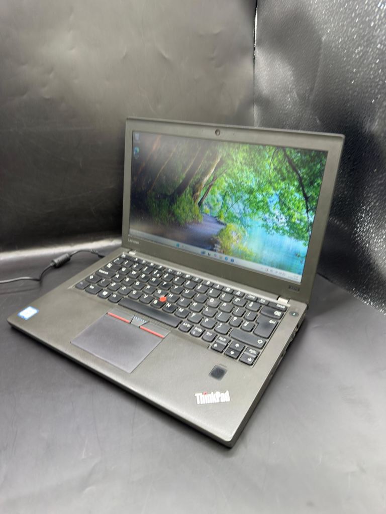 Mint Lenovo X Series Laptop intel i5 Quad 8GB Ram SSD Super Fast Slim  