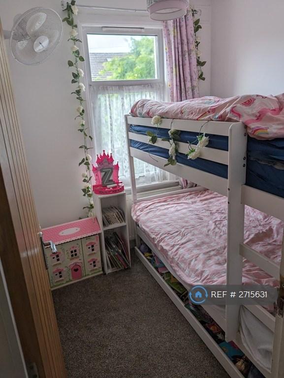 3 bedroom house in St Albans Avenue, London, E6 (3 bed) (#2715631)