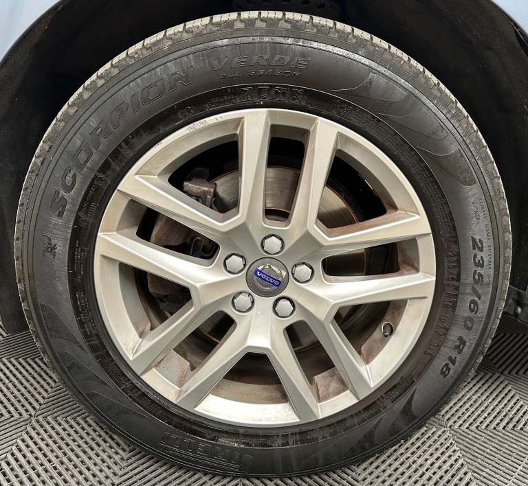 VOLVO XC60 2.0 SE Lux Nav D4 2017