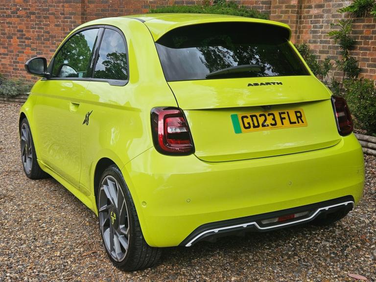 2023 Abarth 500 114kW Turismo 42.2kWh 3dr Auto HATCHBACK Electric Automatic