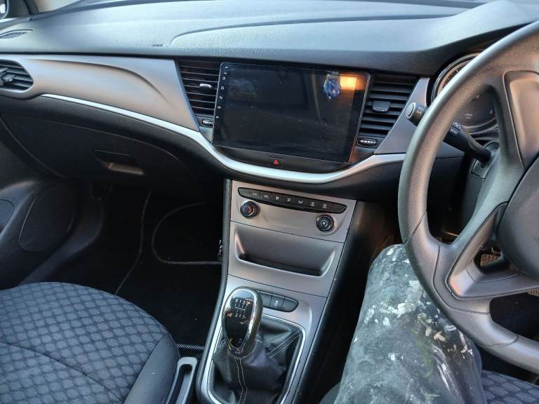 Vauxhall, ASTRA EMERGENCY SERVICES, Hatchback, 2018, 1598 (cc), 5 doors