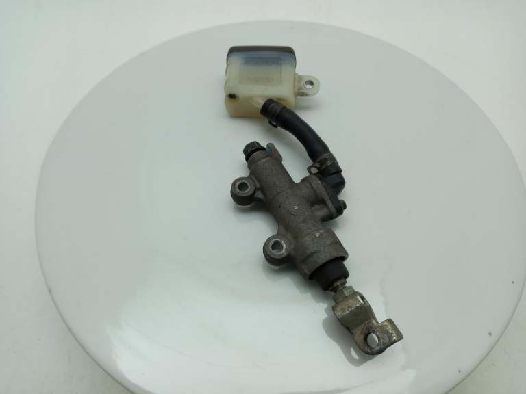 Honda Cbr 125 R-F Rear Brake Master Clyinder Oem Honda 2006-2023 43510kppt01