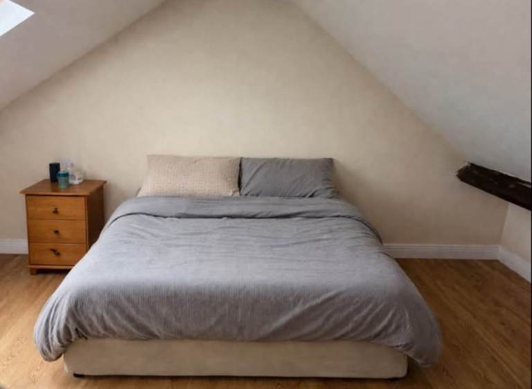 Double bedroom for rent