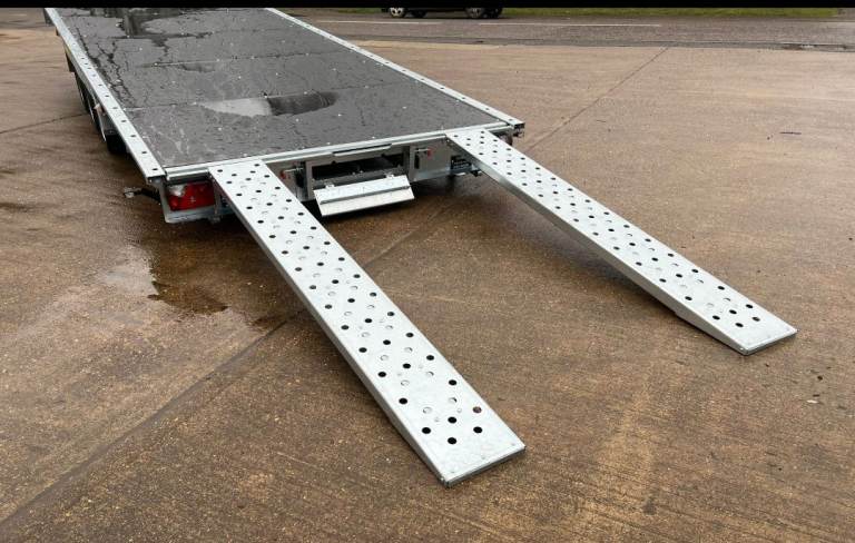 FLAT BED TRAILER 20 X 8 TOILET BALE FARM TILT BED RECOVERY CAR VAN TOW TINY HOUSE HOME