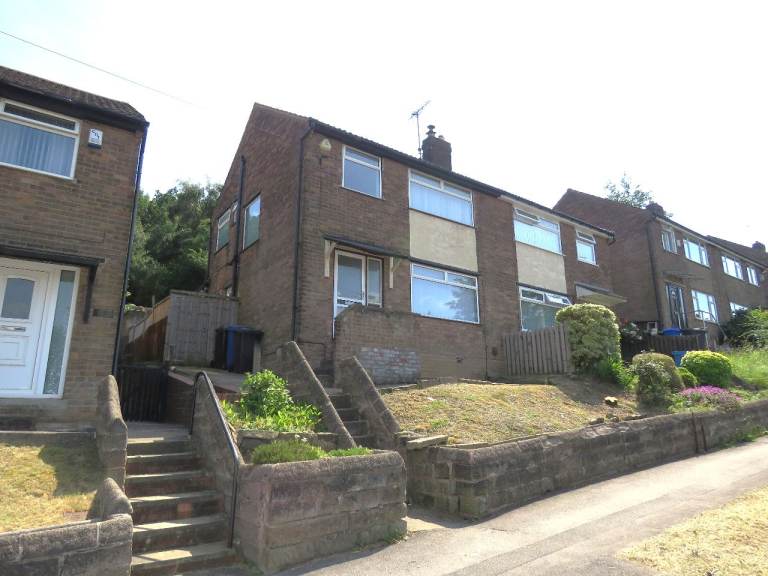 Three Bed - Semi Detached - Large Garden - To Rent - Sheffield - S9 
