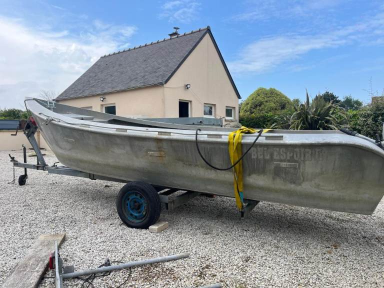 20ft Aluminium boat 