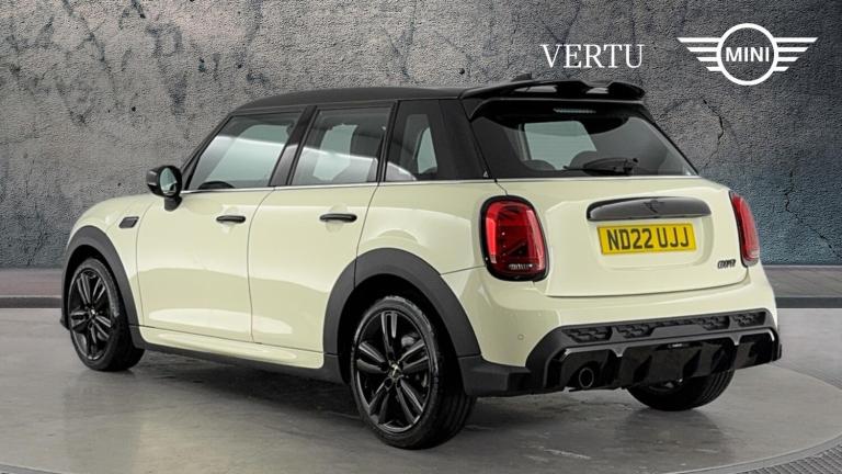2022 MINI Hatch 1.5 Cooper Sport 5dr Petrol Hatchback Hatchback Petrol Manual
