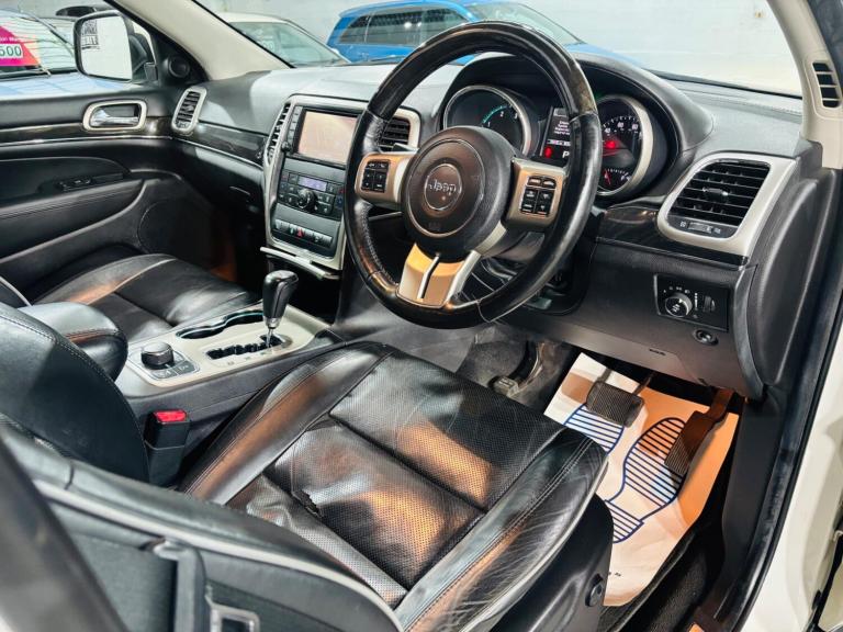 2012 Jeep Grand Cherokee 3.0 V6 CRD Overland Auto 4WD Euro 5 5dr ESTATE Diesel Automatic