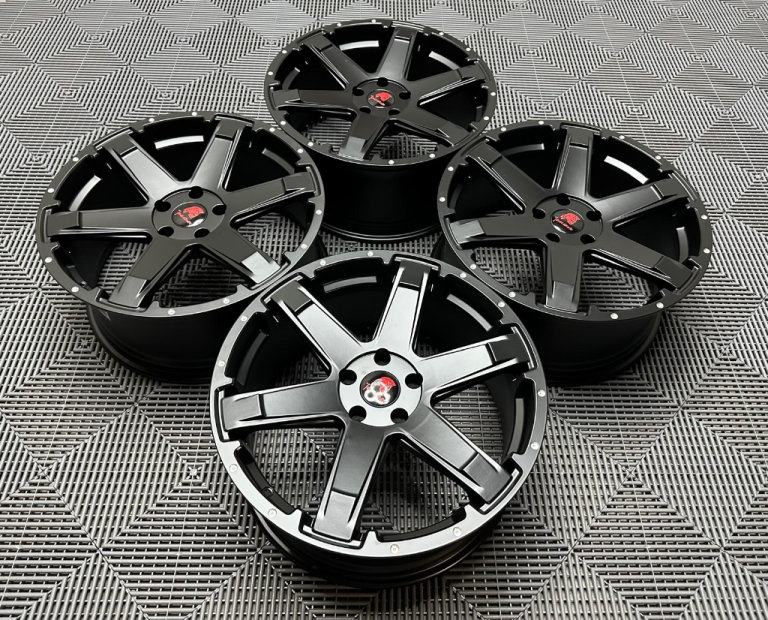 20" Inch Tomahawk Chinook Alloy wheels 5X120 VW Transporter Amorak 65.1