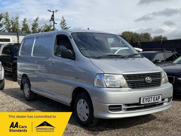 2007 Toyota HiAce 280 Van 2.5 D-4D 120hp PANEL VAN Diesel Manual