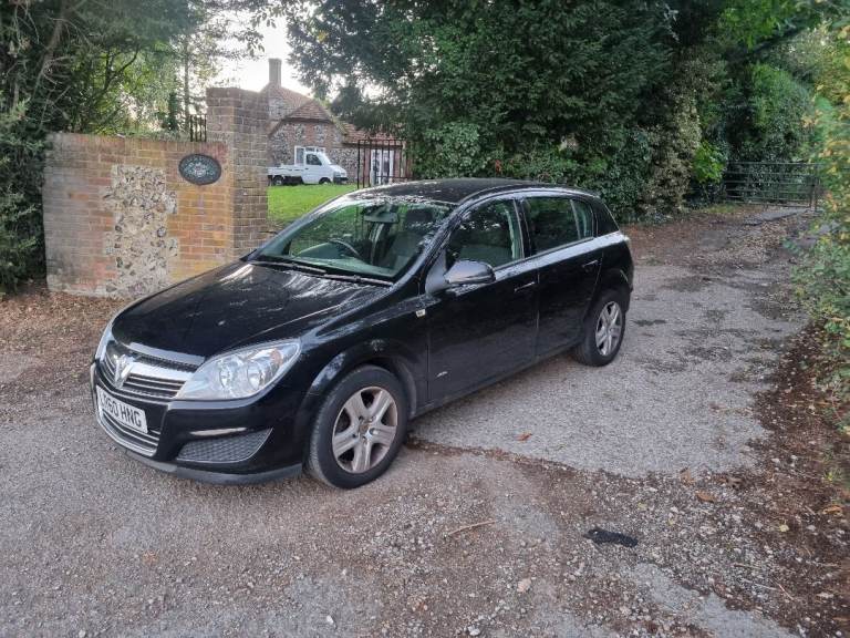 Vauxhall, ASTRA, Hatchback, 2010, Manual, 1364 (cc), 5 doors,  11 mth MOT, Free ULEZ Compliant