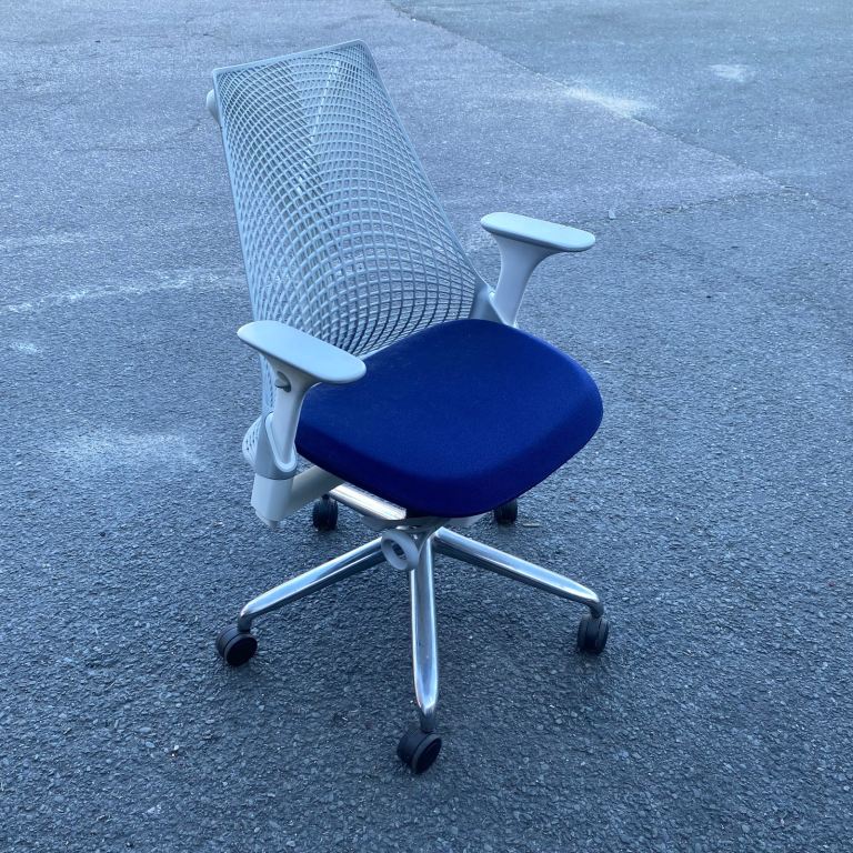 Herman miller sayl chair eames aeron high spec swivel ergonomic 