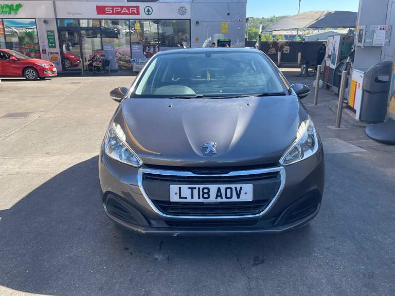 Peugeot, 208, Hatchback, 2018, Manual, 1199 (cc), 5 doors