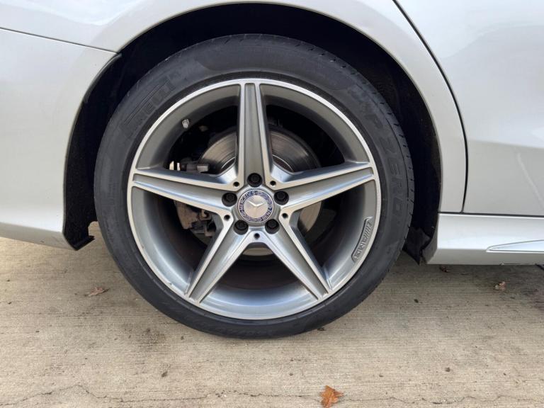 2016 Mercedes-Benz C Class 2.1 C220d AMG Line (Premium Plus) 7G-Tronic+ Euro 6 (s/s) 4dr SALOON D...