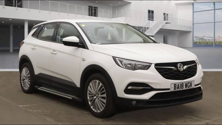 2018 Vauxhall Grandland X 1.2 Turbo SE 5dr HATCHBACK PETROL Manual
