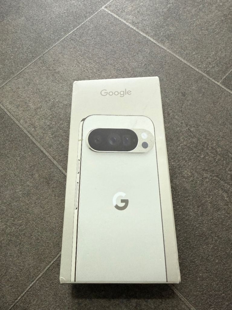 GOOGLE PIXEL 10 PRO /128GB / PROCELAIN / BRAND NEW