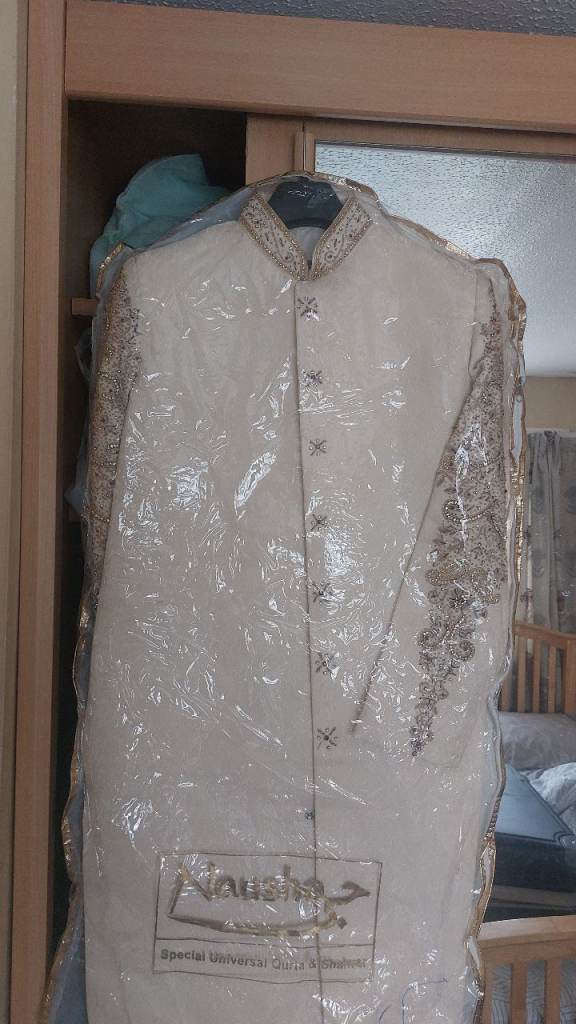 Men's Small Sherwani – Good Quality