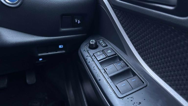 2023 Toyota C-HR 1.8 Hybrid Icon 5dr CVT HATCHBACK PETROL/ELECTRIC Automatic