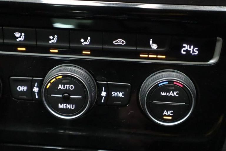 2020 20 VOLKSWAGEN GOLF 2.0 TSI GTI TCR HATCHBACK 5DR PETROL DSG EURO 6 (S/S) (2