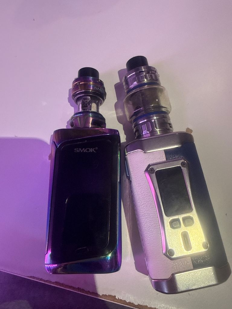 Two morph vapes 