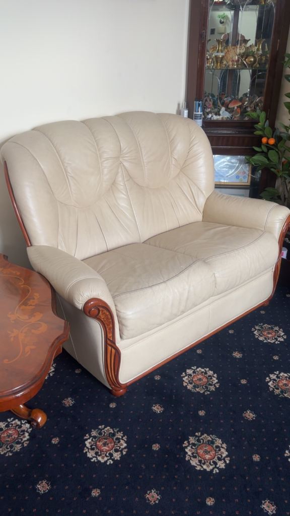Free Sofa