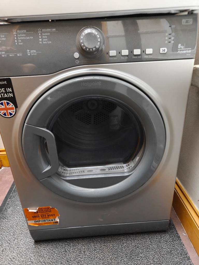 Hotpoint Aquarius TVFE 83 8kg Tumble Dryer – Grey, Good Condition