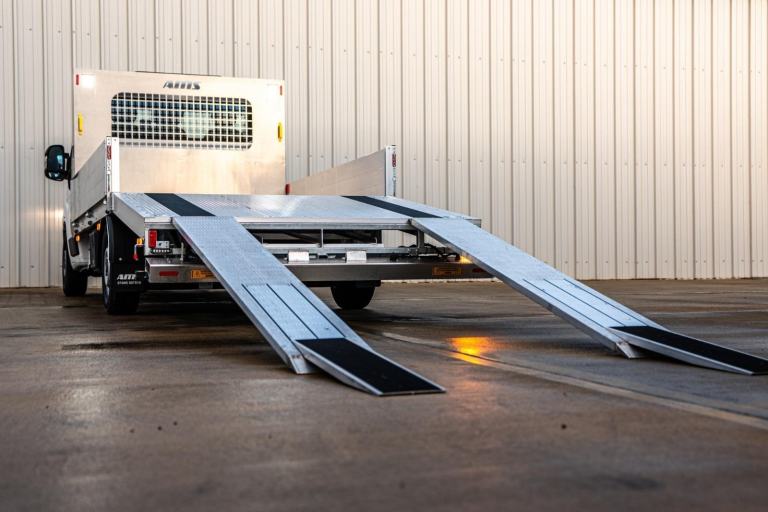 2025 BRAND NEW FIAT DUCATO 2.2 DIESEL PLANT BEAVERTAIL DROPSIDE HIGHWAY MAINTENA