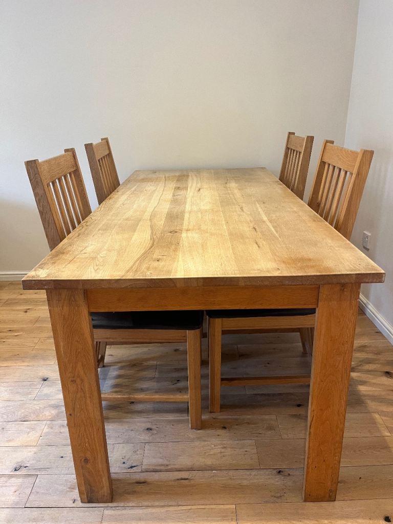 Dining table set with chairs 