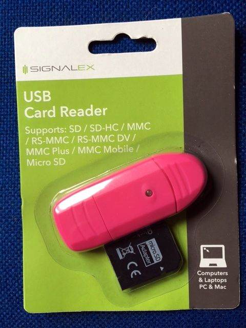 Travel ESSENTIAL - Signalex USB Card Reader 2.0 