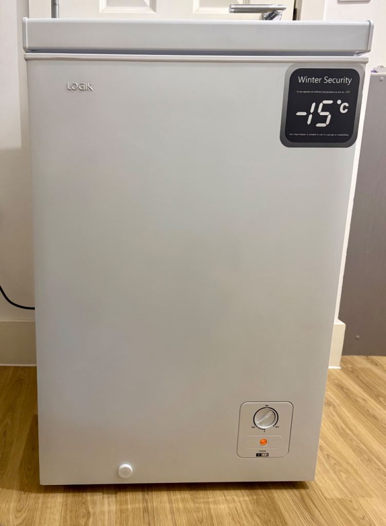 LOGIK Chest Freezer 